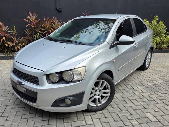 CHEVROLET SONIC 1.6 LTZ SEDAN 16V FLEX 4P AUTOMÁTICO